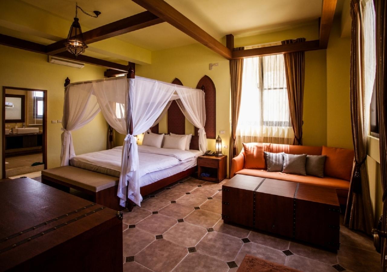 Oasis Hotel Magong Exterior photo